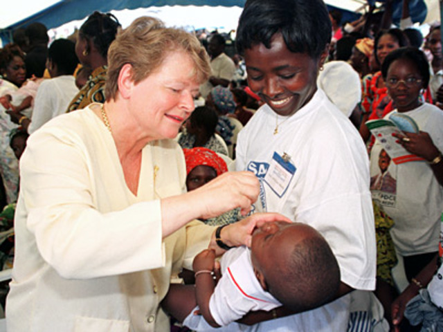 Quinta Directora General OMS