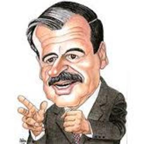 Vicente Fox, apoya una  política de fronteras abiertas con Estados Unidos.