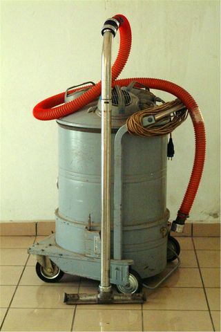 Portable Electric Vacuum