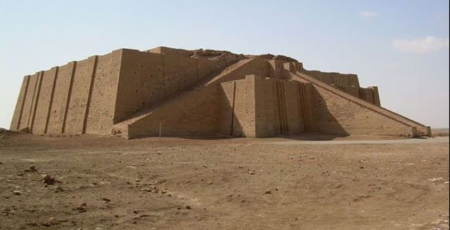 First construction of Mesopotamian places of worship