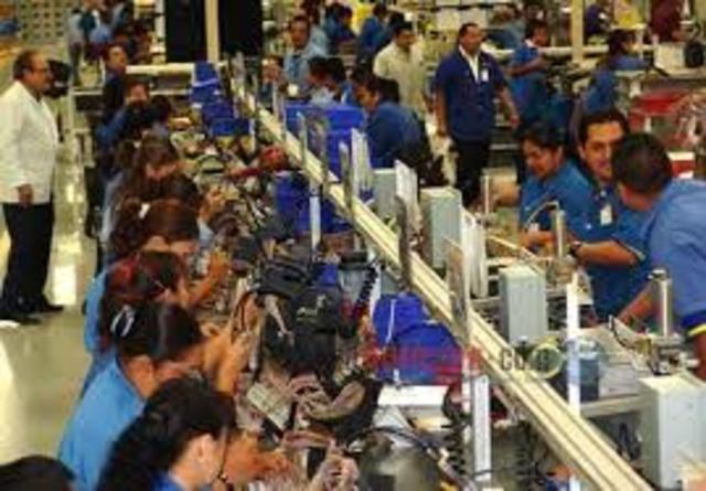 Industrialización de la frontera