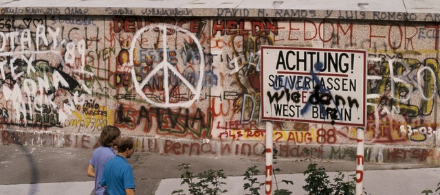 Construction of the Berlin Wall