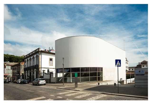 Arquitetura Contemporânea Mies van der Rohe