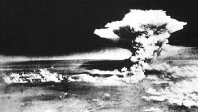 Atomic Bomb Bropped on Hiroshima