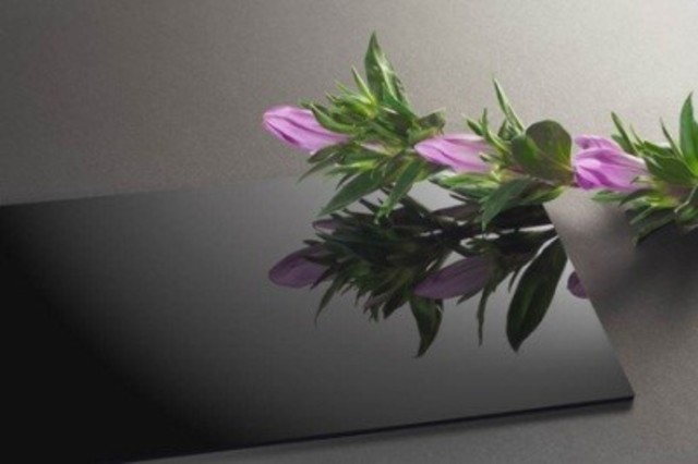 Bioplástico resistente al fuego.