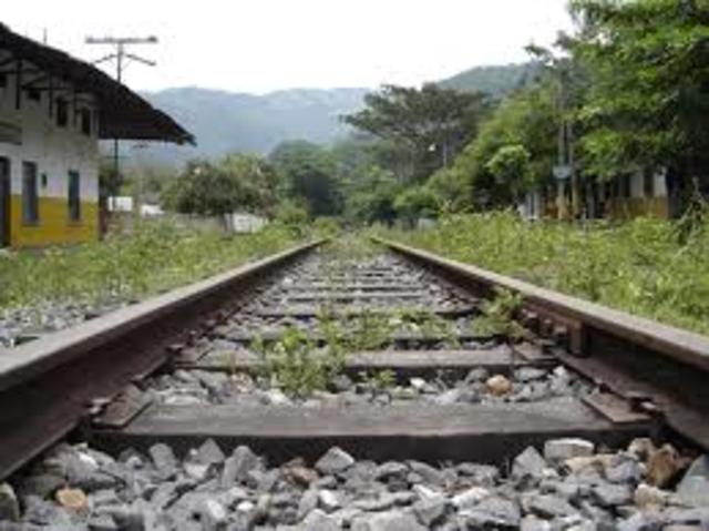 Primera via ferrea en Colombia