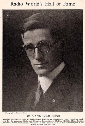 primera computadora analógica