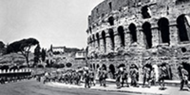 A szövetségesek bevonulása Rómába