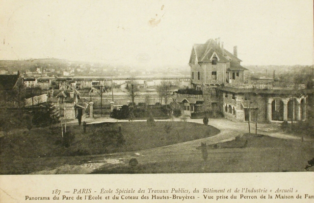 Definición enseñanza por correspondencia.