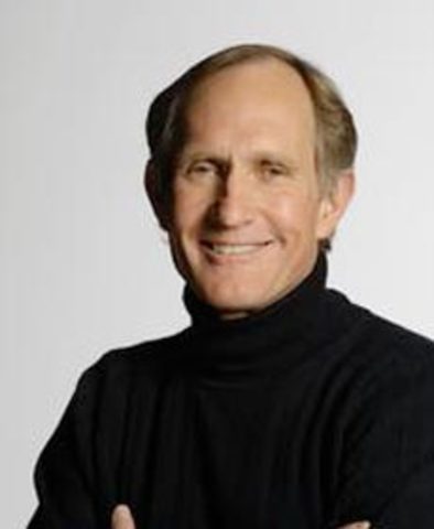 Peter Agre, Roderick MacKinnon, por el descubriomiento de canales en las membranas celulares conocidos como aquaporines.