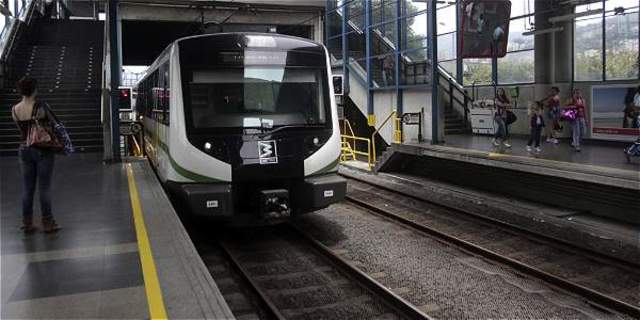 Cionstrucción Metro Medellín.