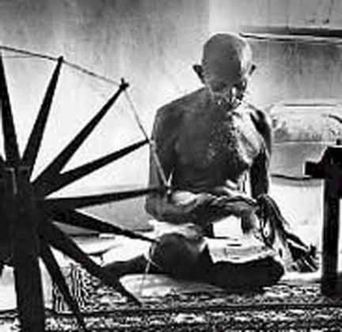 Gandhi travels stressing nonviolent resistance