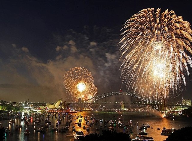 LA PÓLVORA  (Siglo IX)