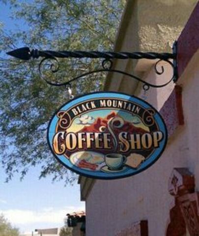 Prohíben enseñas colgantes en Francia