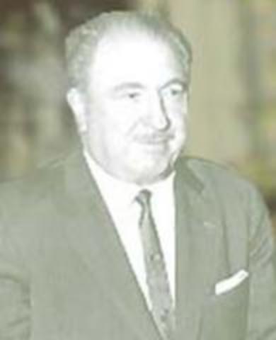 Enrique Beltrán (26 de abril de 1903 - 23 de octubre de 1994)