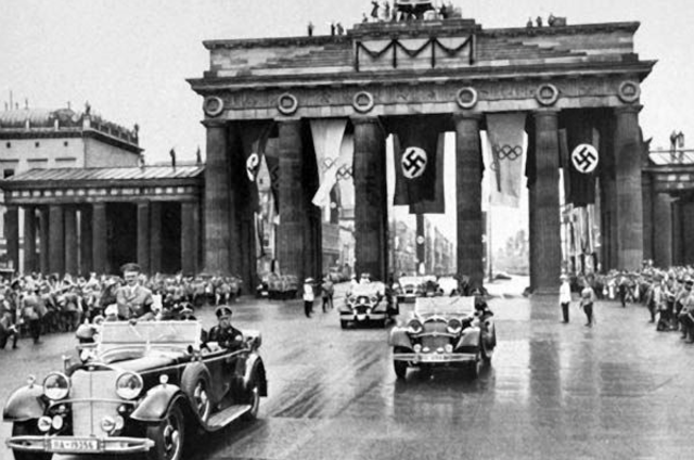 Hitler bekommt Reichkanzler