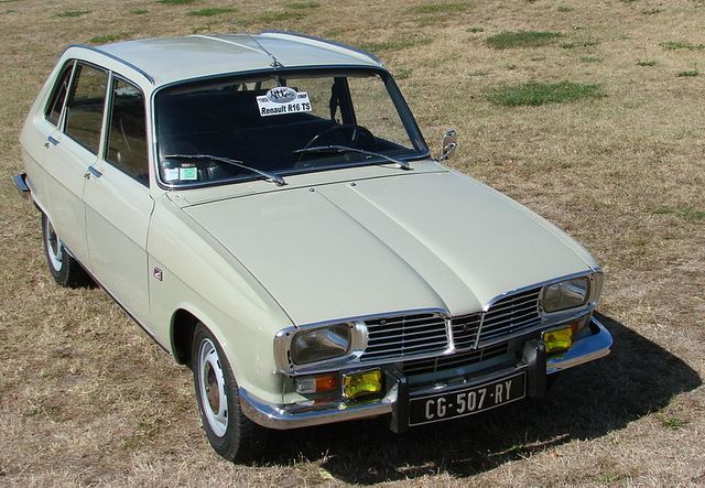 Etapa de epoca Renault 16