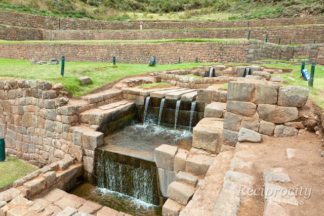 CONSTRUCCIÓN DE CANALES DE SUMINISTRO