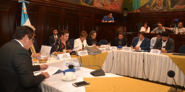 1987 Se crea la procuraduría  De los derechos humanos