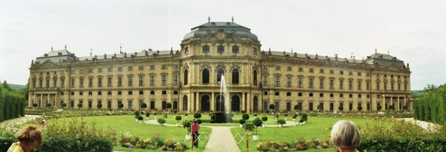 Universidad de Wurzburgo (Contexto social, político y económico) Edad Media