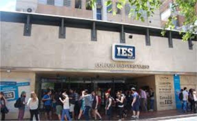 Ingreso a Colegio Universitario IES