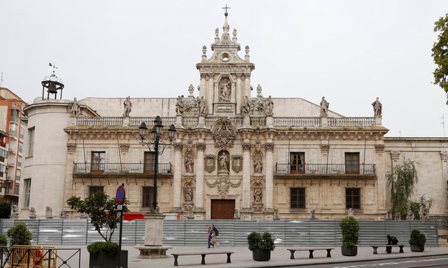 UNIVERSIDAD DE VALLADOLID