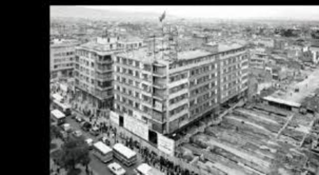 ACONTECIMIENTO DE COLOMBIA  EL TRASLADO DEL EDIFICIO CUDECOM EN BOGOTÁ