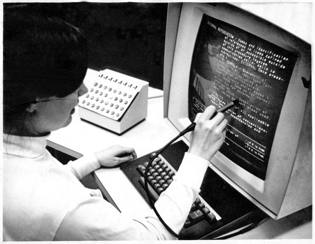 Creación en del Internet.