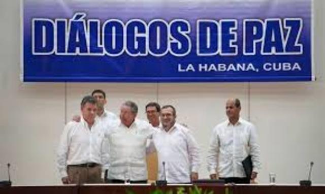 INICIA DIALOGOS DE PAZ CON LAS FARC