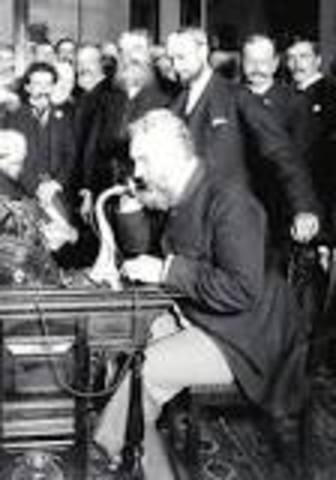 Charles Bourseuls phone