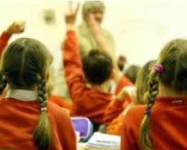 ESCUELA NUEVA O ESCUELA ACTIVA