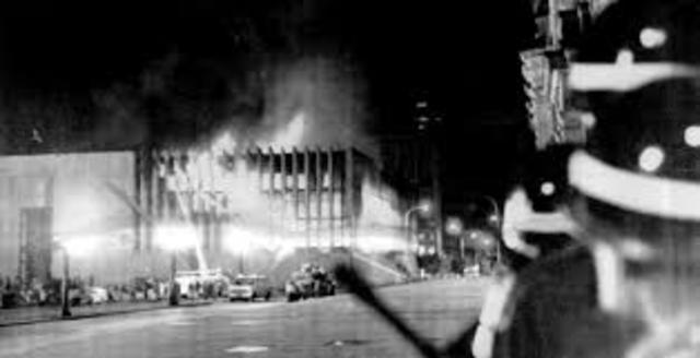 TOMA DEL PALACIO DE JUSTICIA