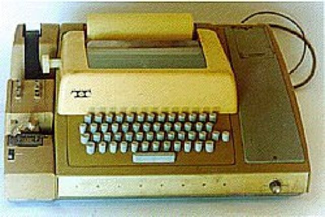 "Proyecto AIM-TWX (Abridged Index MedicusTeletypewritter Exchange)