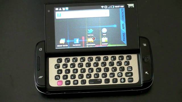 (2002) "T-MOBILE SIDEKICK"