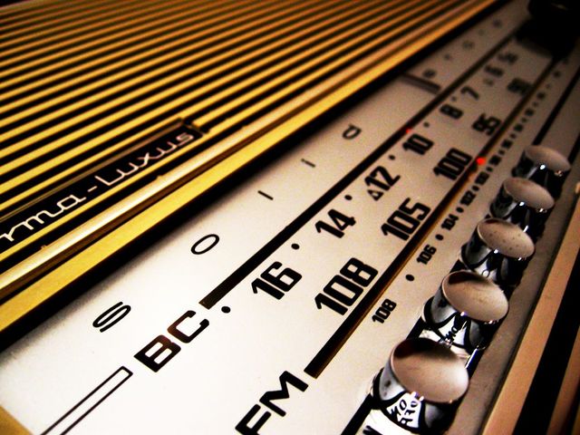 RADIO
