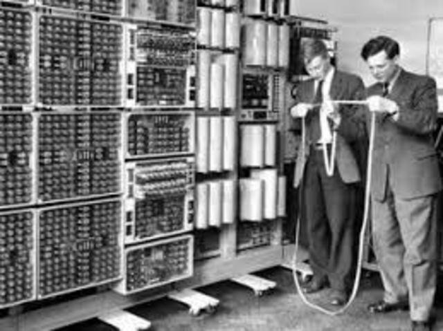 ENIAC lehenengo ordenagailua sortu