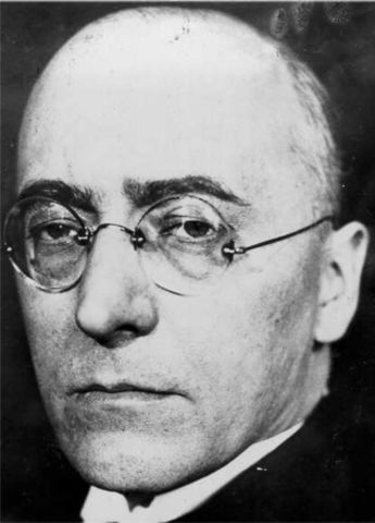 Heinrich Brüning (Zentrum) wird Reichskanzler