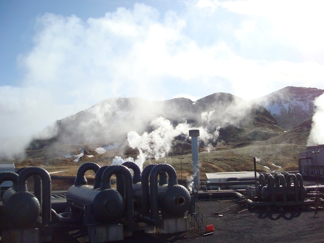 First Geothermal Power Plant in US
