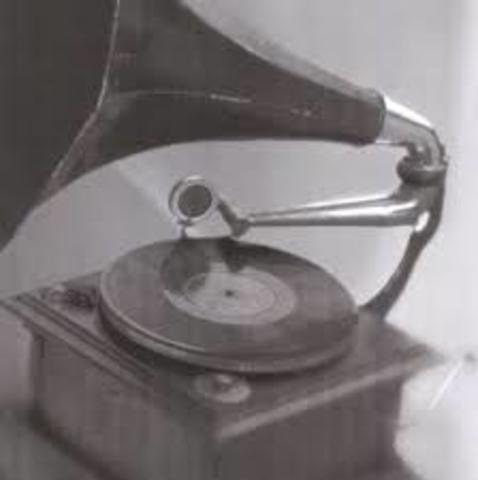 El primer tocadiscos