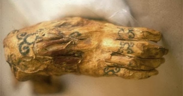 Diosa egipcia Amunet