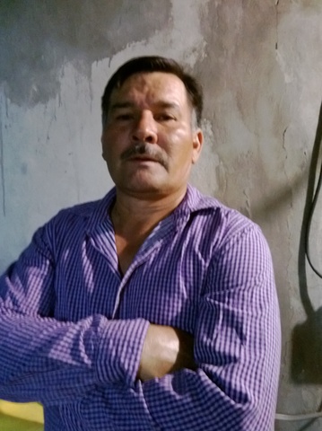 Tontose comenzo a vivir con nosotros.