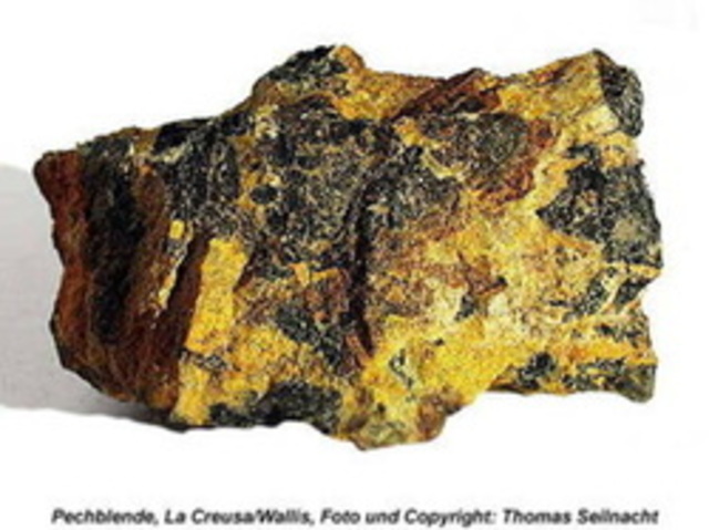 ME - Marie discovers two new elements