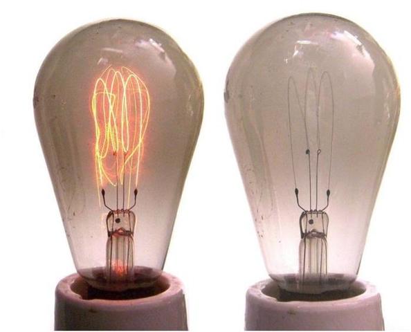 Edison perfects his incandescent lightbulb