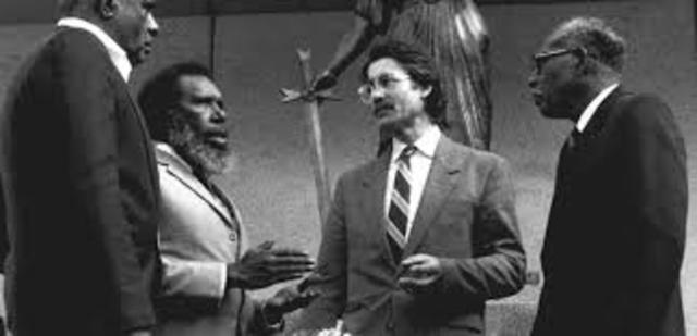 Mabo finds out he doesn't own "his" land