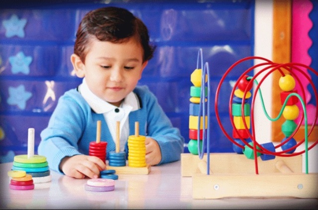 Friedric Froebel idealista