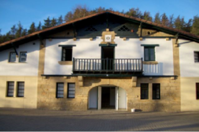 Primeros centros sociales