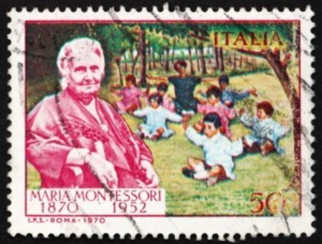 MARÍA  MONTESSORI  AÑO 1870-1952