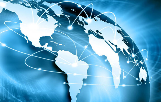 La primera interconexión