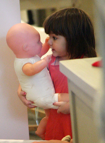 when I was two years old I used to play with wrist. I couldn¨t play with the dog of my father and the care of dog