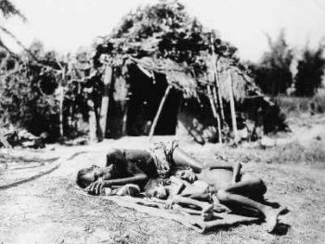 WWII-RIOTS BETWEEN HINDUS AND MUSLIMS